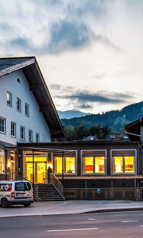 EKO Elektrotechnik Mitarbeiter auf der Baustelle