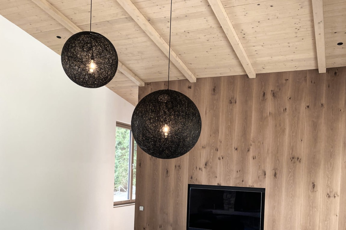 Hängeleuchte im Wohnzimmer