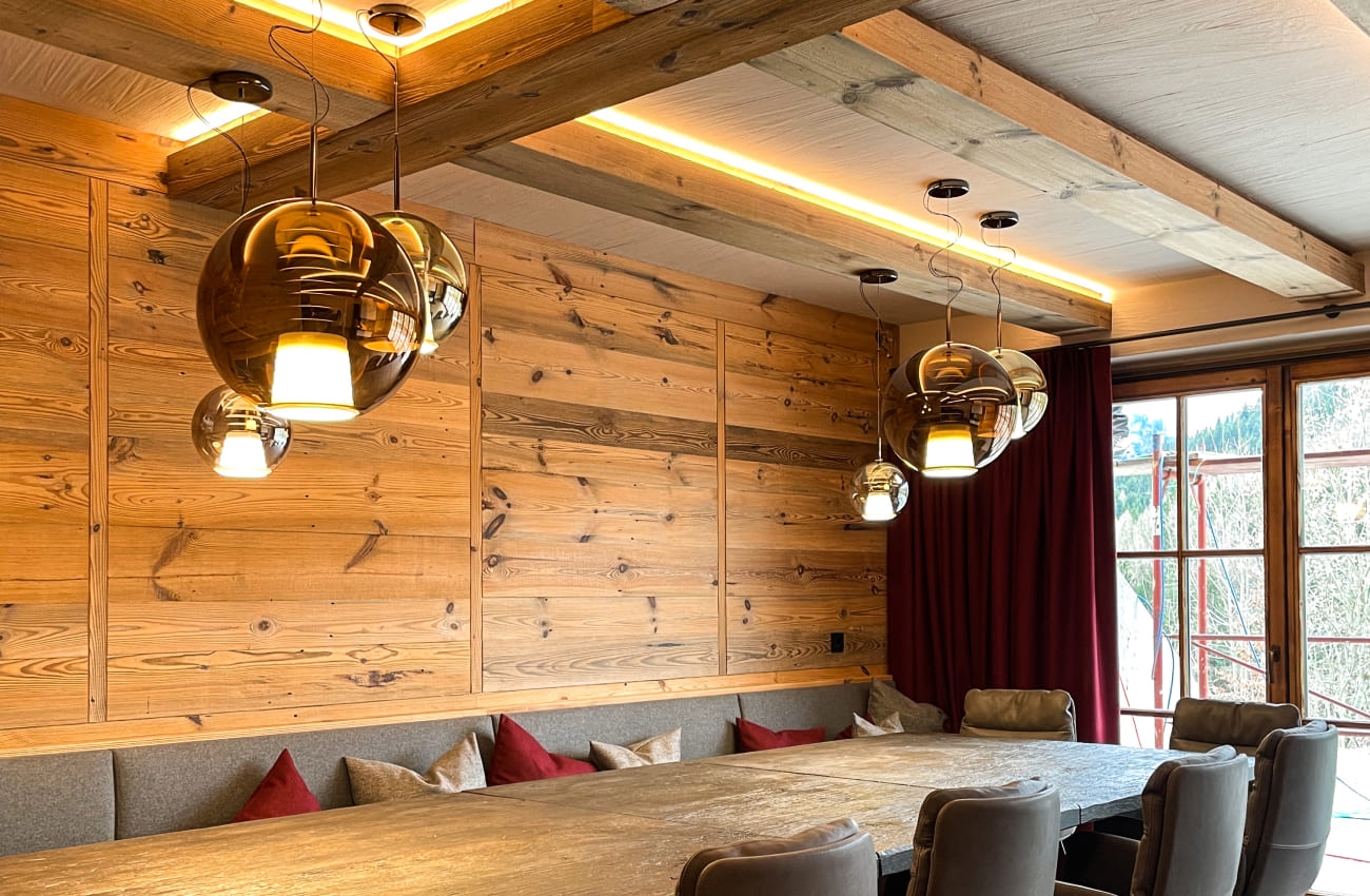 Deckenleuchte Wohnhaus